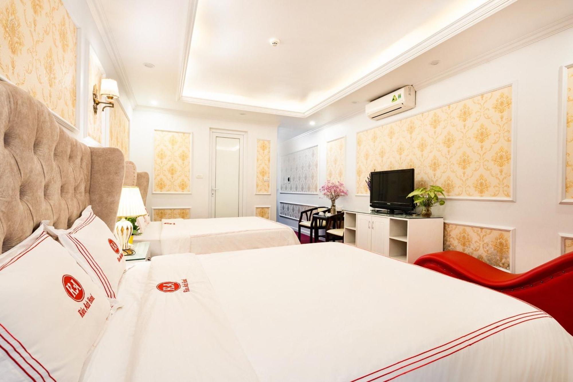 Kieu Anh Hotel - 81 Trung Kinh - By Bay Luxury Hanoi Eksteriør billede